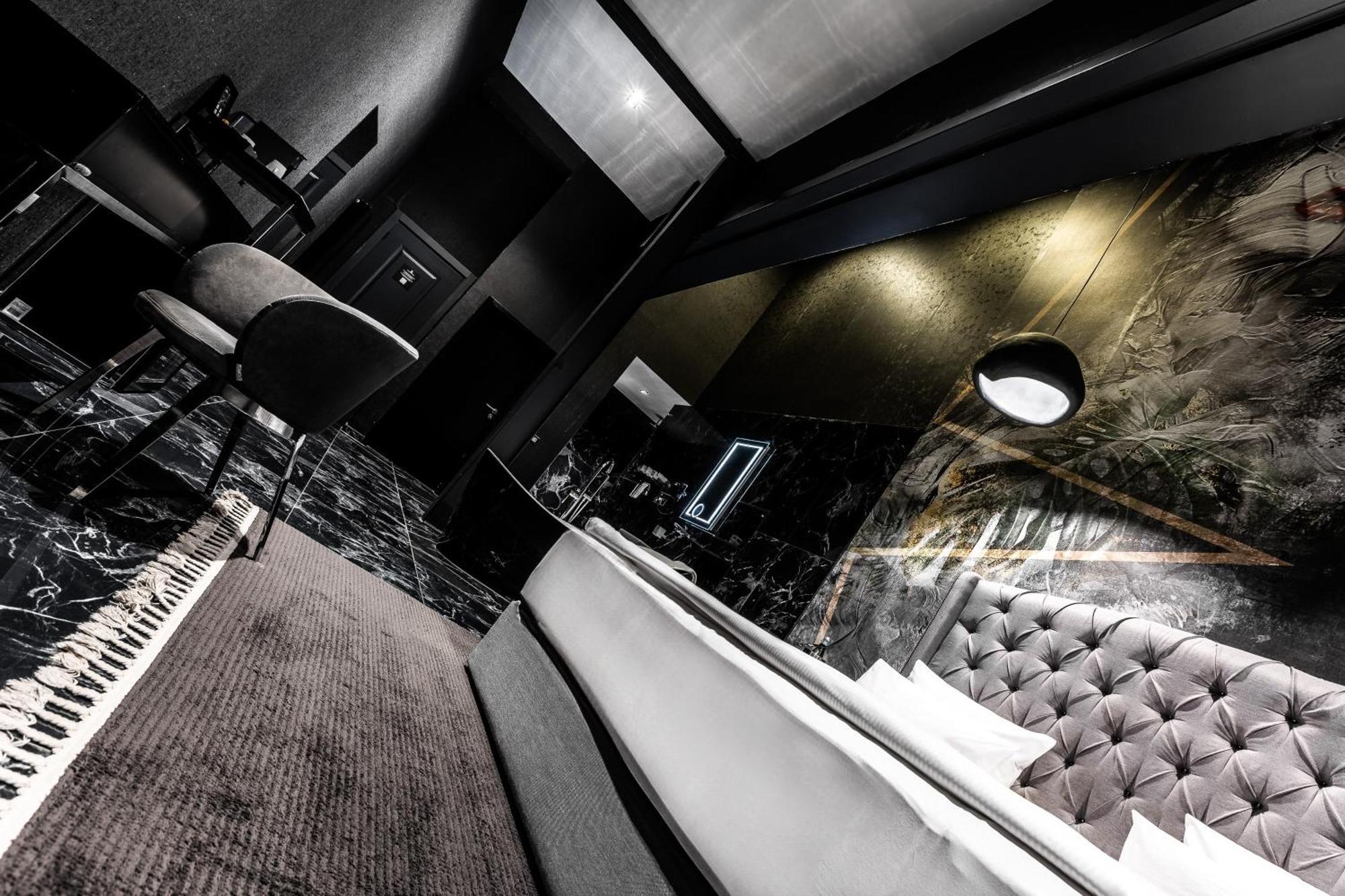 Black Hotel Keulen